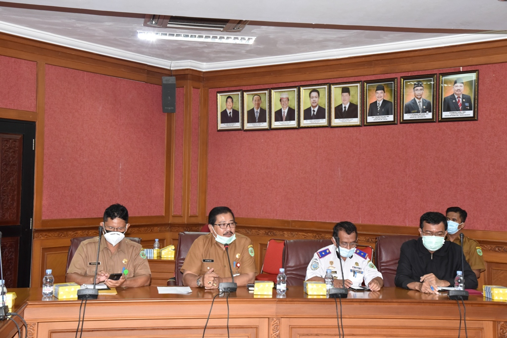 Rapat Koordinasi Pemungutan Retribusi Parkir Di Pasar Olah Bebaya Melak